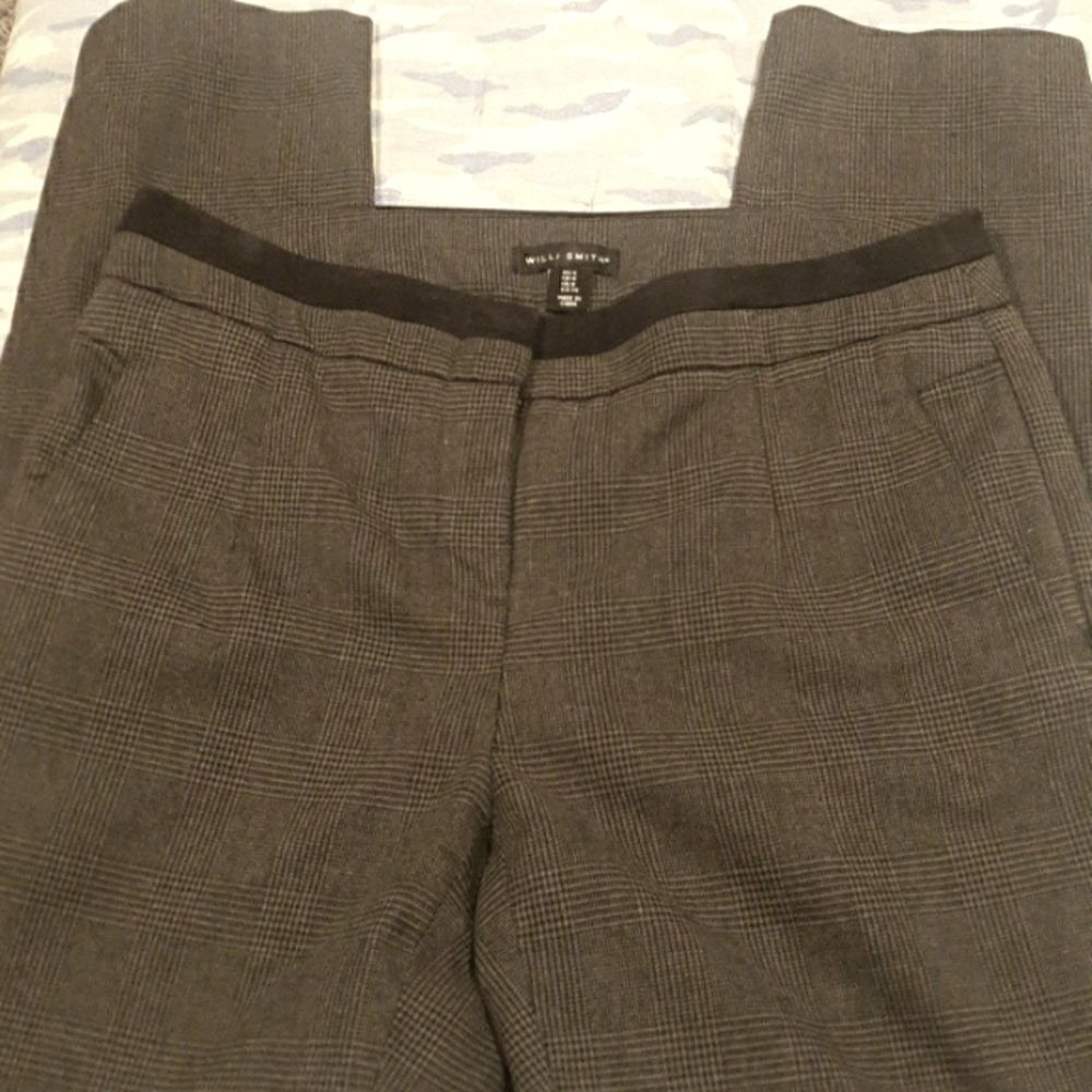 Willi Smith dress slacks. Gray, size 4